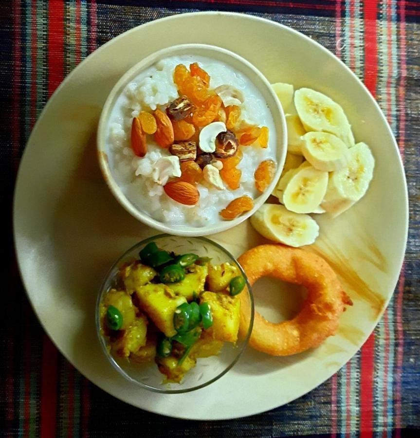 Pradhan House - Home Stay With Garden Bhatgoan Eksteriør billede